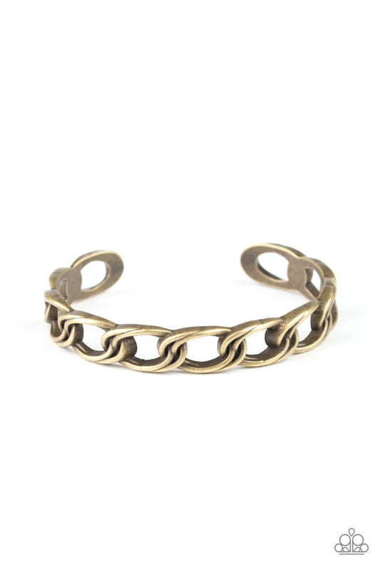 LINK Tank - Brass - Paparazzi Bracelet Image