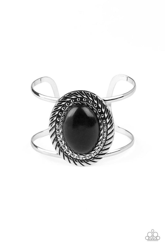 Desert Aura - Black - Paparazzi Bracelet Image