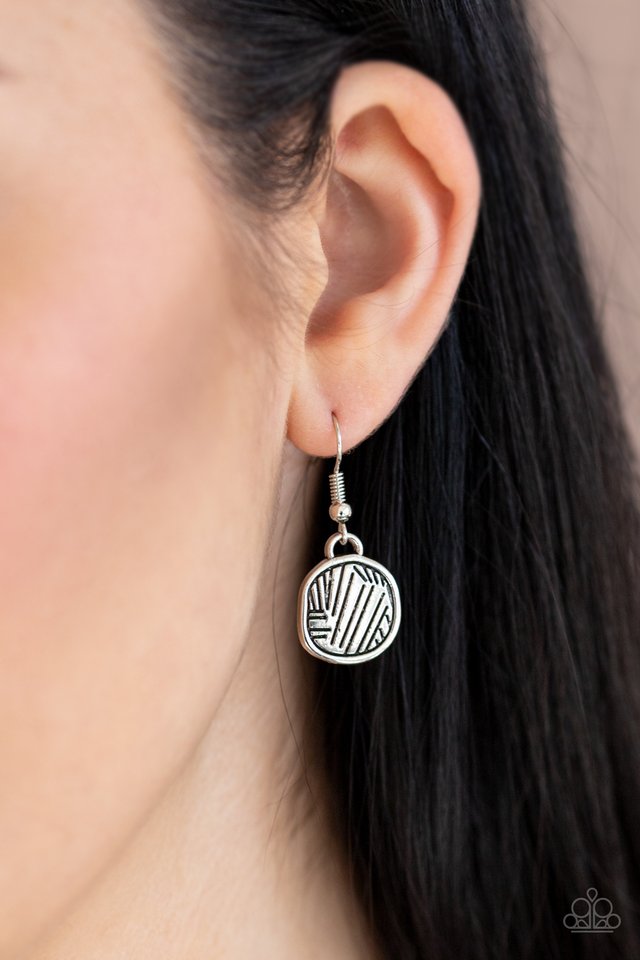 Metallic Patchwork - Silver - Paparazzi Necklace Image