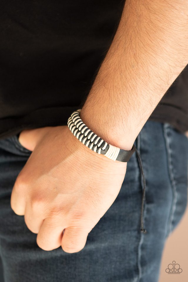 Trail Time - Black - Paparazzi Bracelet Image