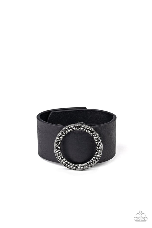 RING Them In - Black - Paparazzi Bracelet Image