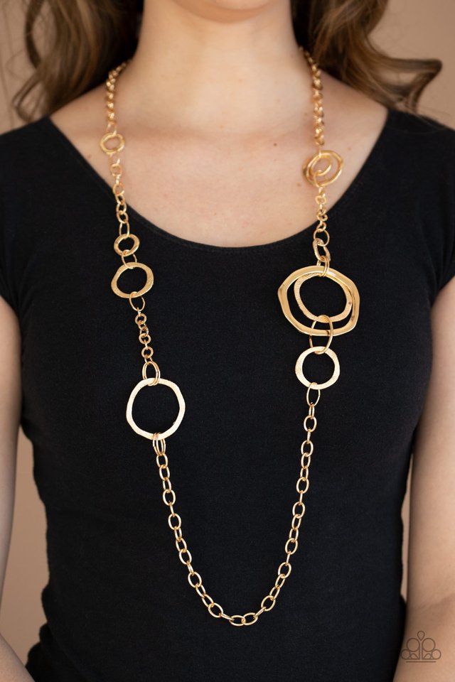 Amped Up Metallics - Gold - Paparazzi Necklace Image