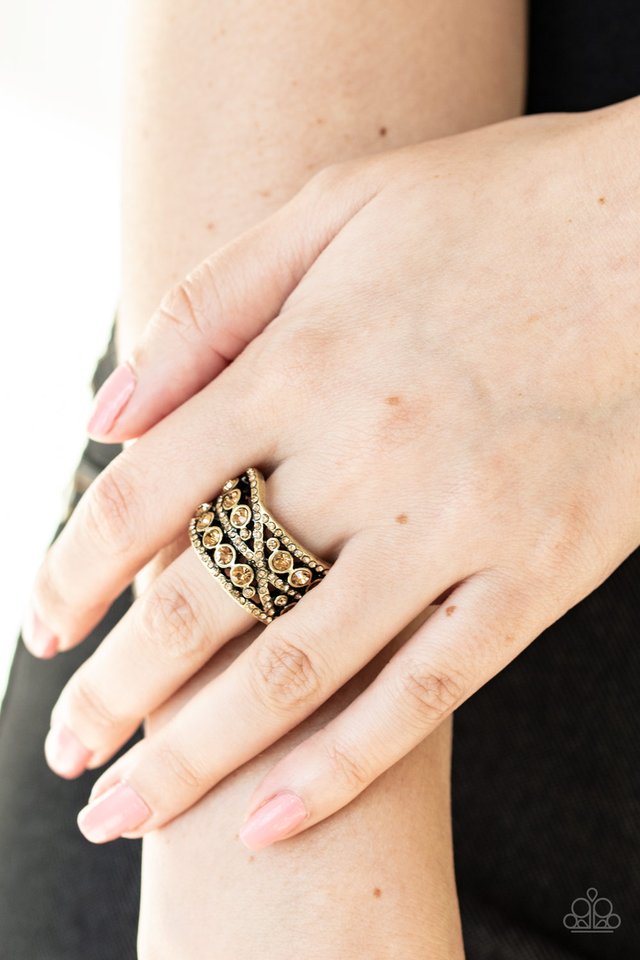 Elegant Effervescence - Brass - Paparazzi Ring Image
