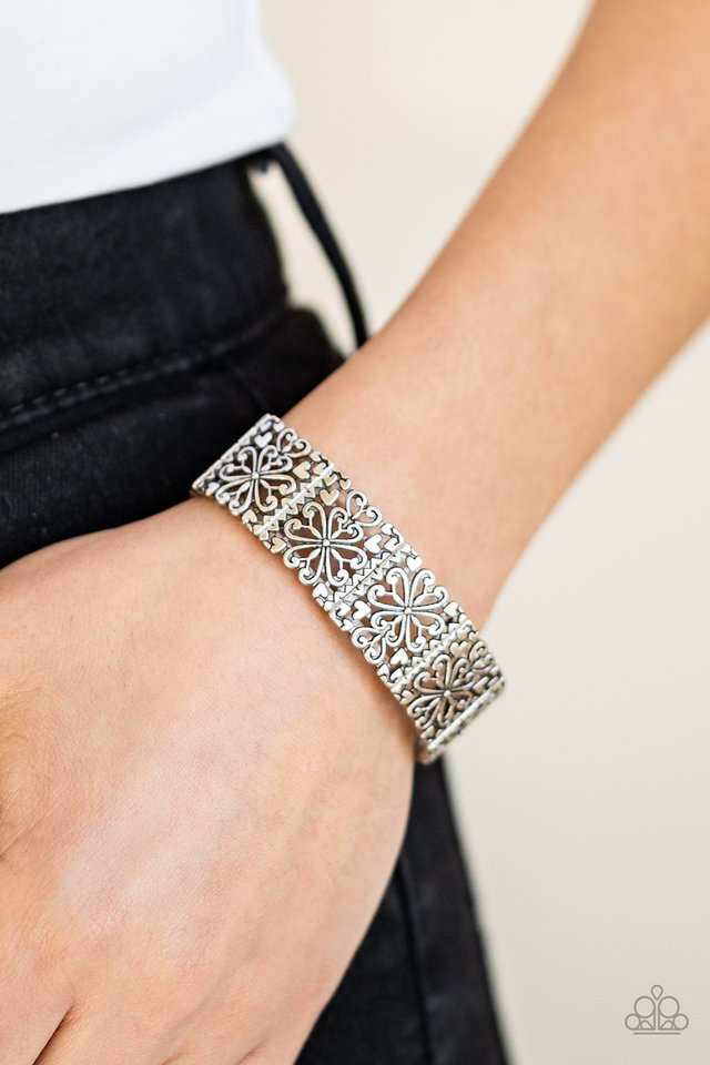 Summer Scandal - Silver - Paparazzi Bracelet Image