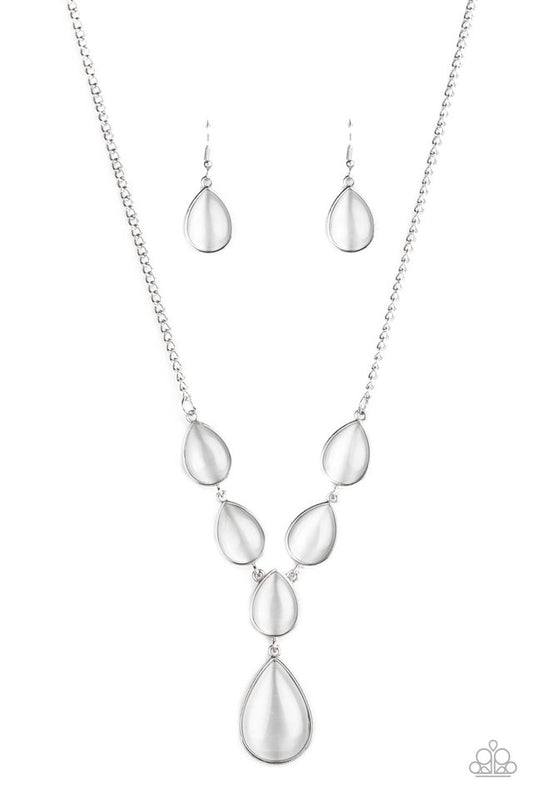 Dewy Decadence - White - Paparazzi Necklace Image