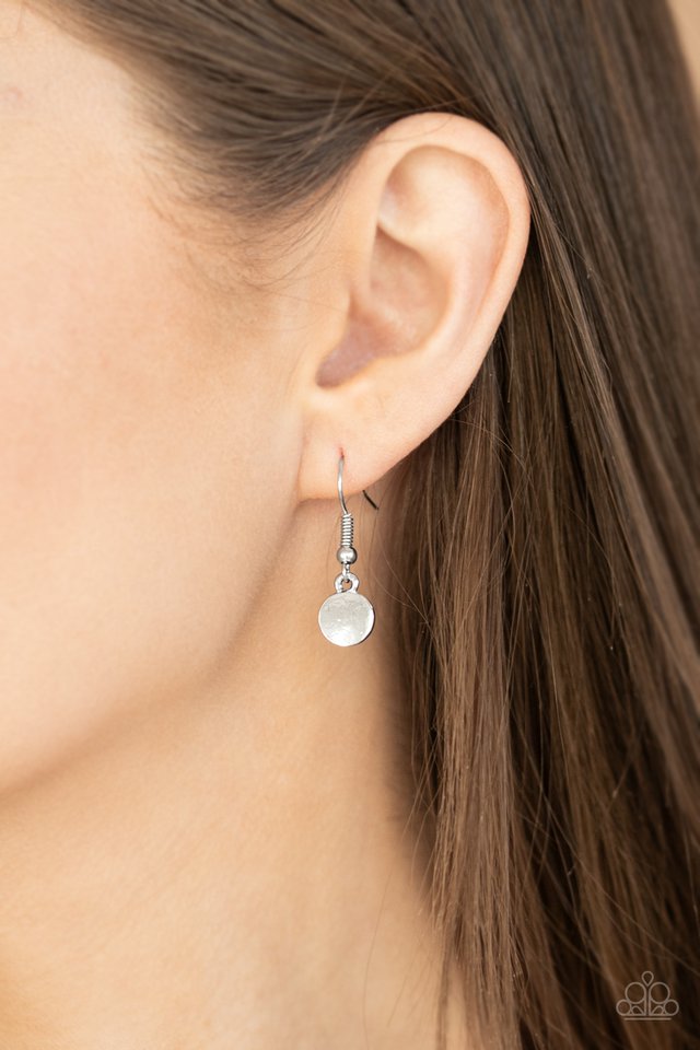 Melodic Metallics - Silver - Paparazzi Necklace Image