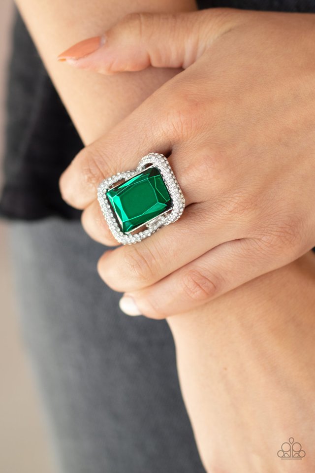 Deluxe Decadence - Green - Paparazzi Ring Image