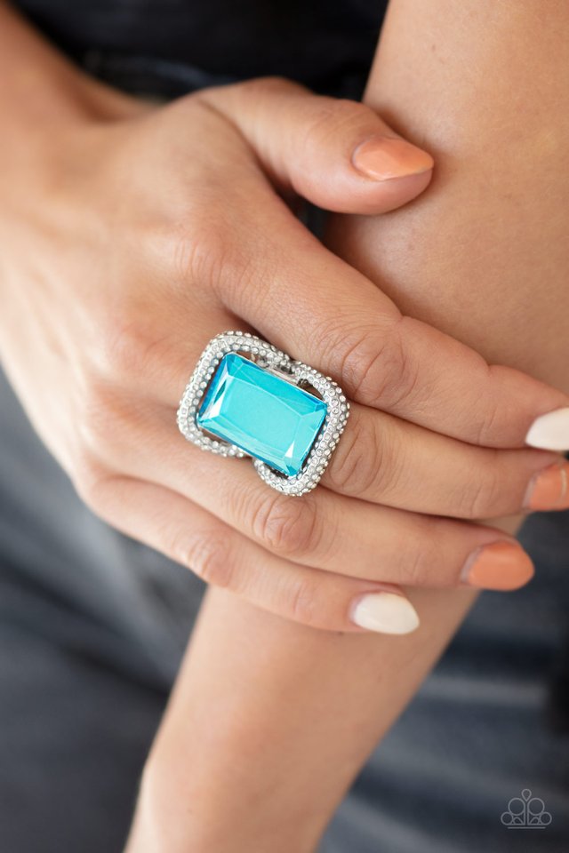 Deluxe Decadence - Blue - Paparazzi Ring Image