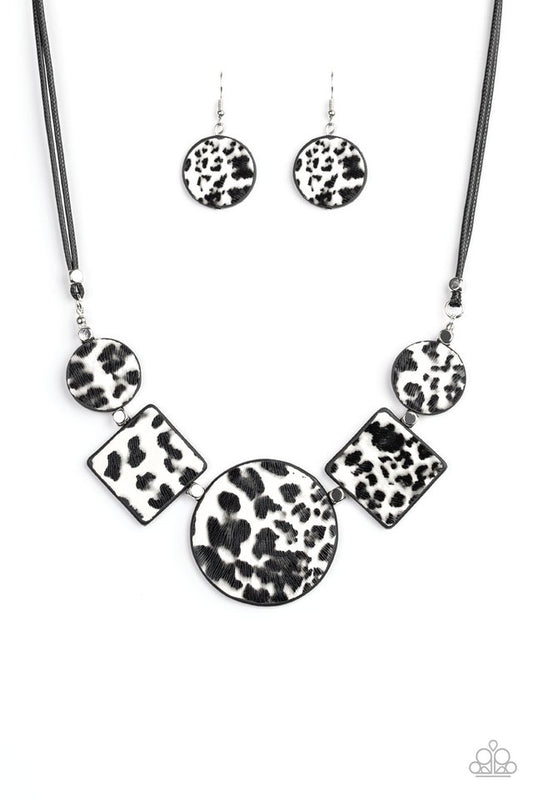Here Kitty Kitty - White - Paparazzi Necklace Image