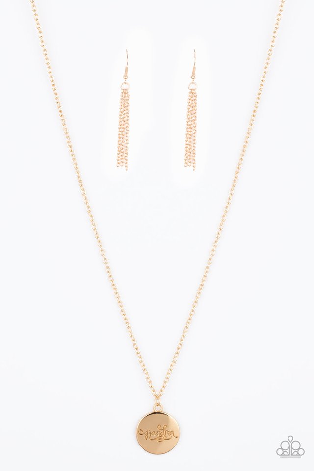 Worlds Best Grandma - Gold - Paparazzi Necklace Image