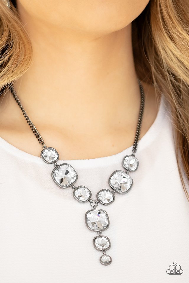 Legendary Luster - Black - Paparazzi Necklace Image