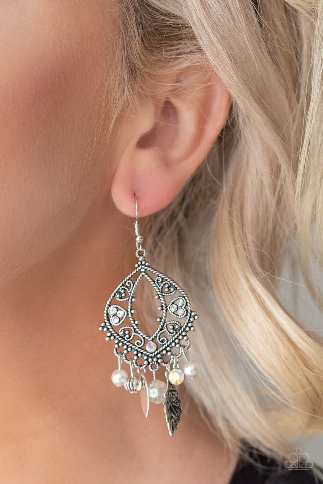 Garden Picnic - White - Paparazzi Earring Image