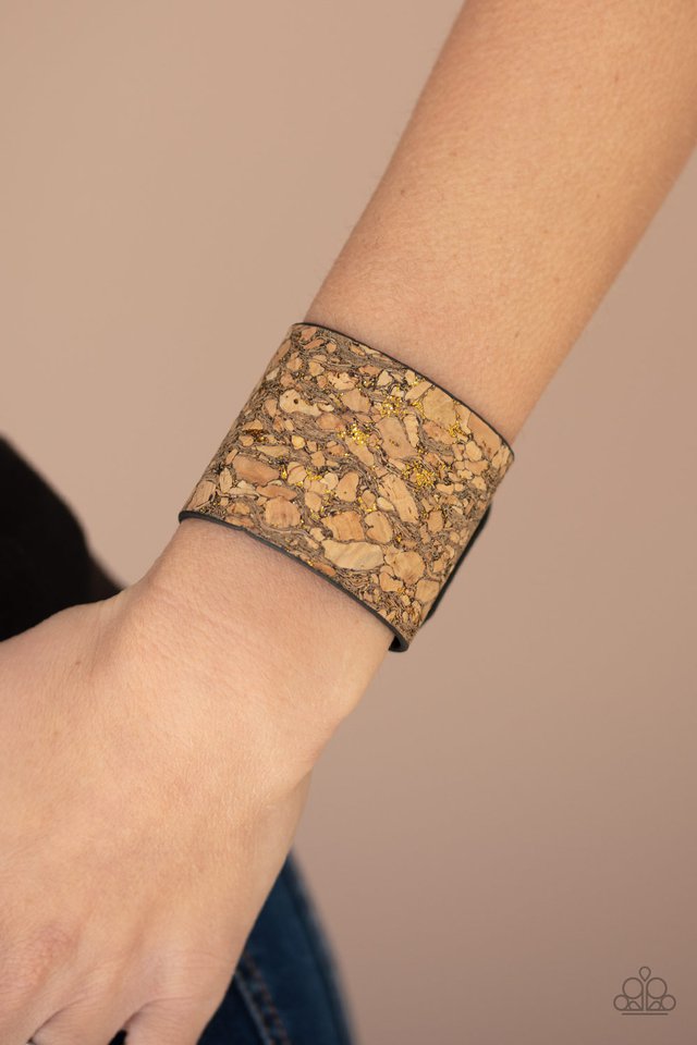 Cork Congo - Brass - Paparazzi Bracelet Image
