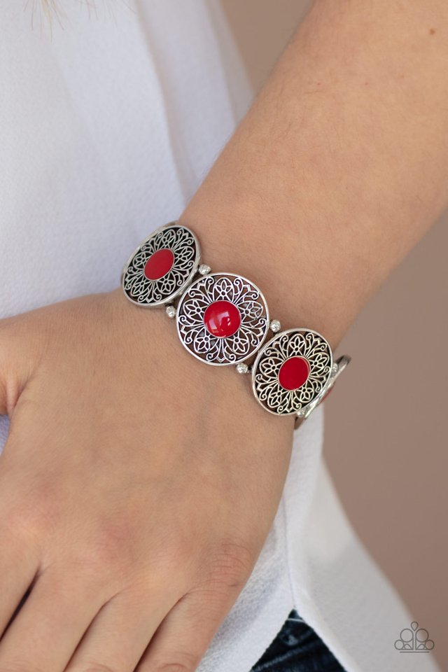Painted Garden - Red - Paparazzi Bracelet Image