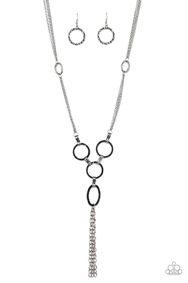 Metro Mechanics - Black - Paparazzi Necklace Image