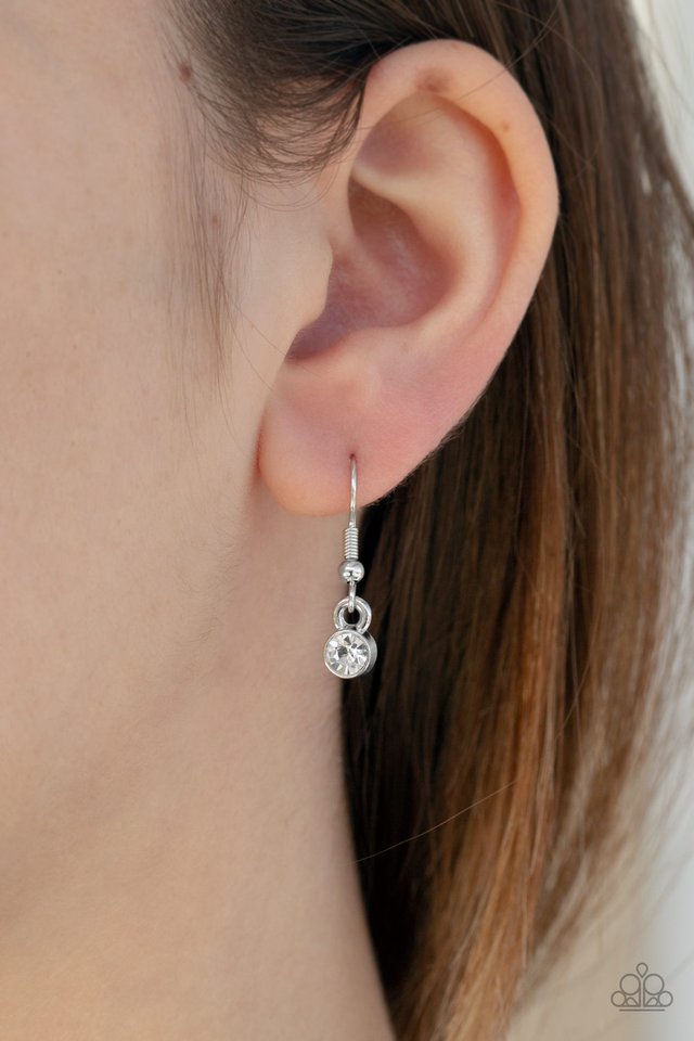 Up in the HEIR - White - Paparazzi Necklace Image