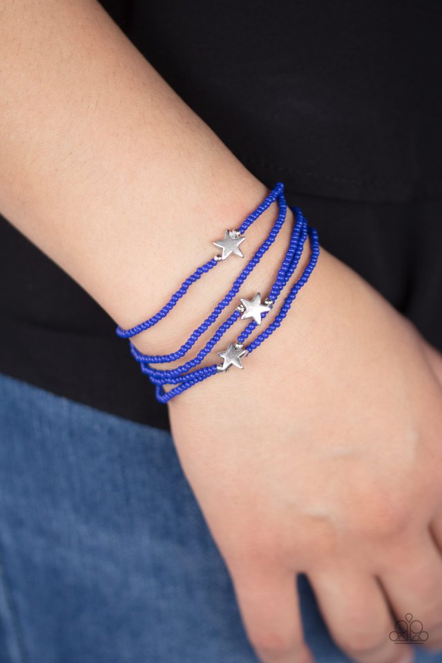 Pretty Patriotic - Blue - Paparazzi Bracelet Image