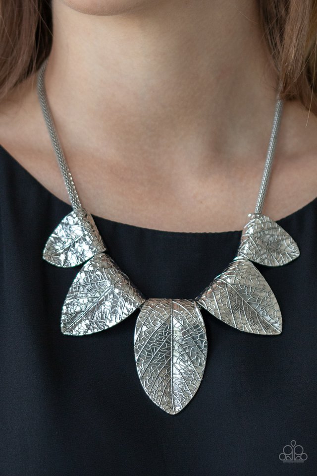 Garden Gatherer - Silver - Paparazzi Necklace Image