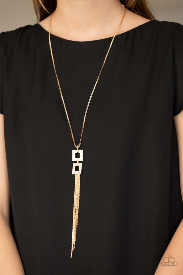 Times Square Stunner - Gold - Paparazzi Necklace Image