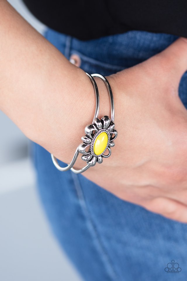 Serene Succulent - Yellow - Paparazzi Bracelet Image