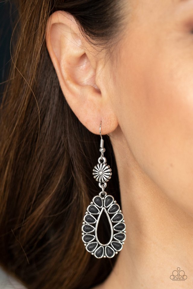 Stone Orchard - Black - Paparazzi Earring Image