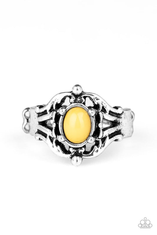 Posh Pop - Yellow - Paparazzi Ring Image