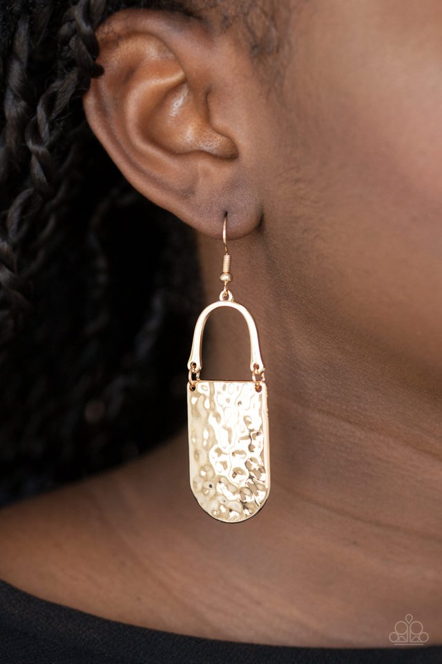 Resort Relic - Gold - Paparazzi Earring Image