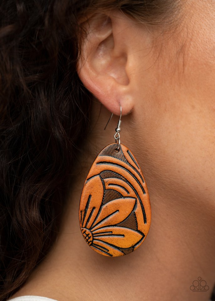 Garden Therapy - Brown - Paparazzi Earring Image