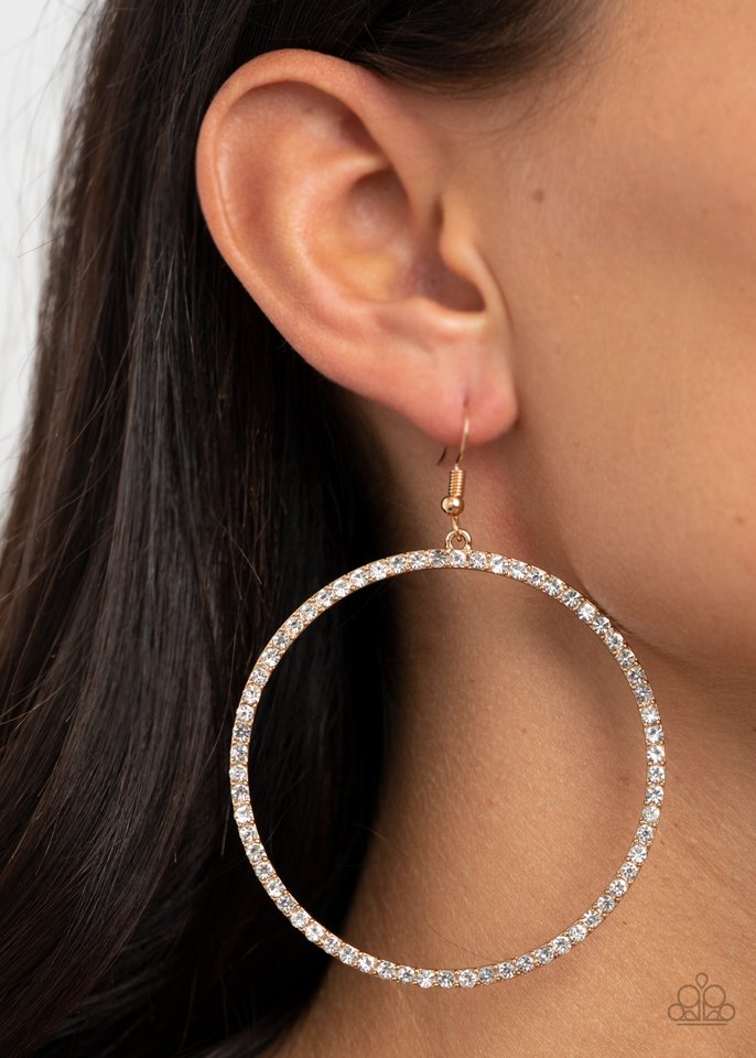 Wide Curves Ahead - Gold - Paparazzi Earring Image
