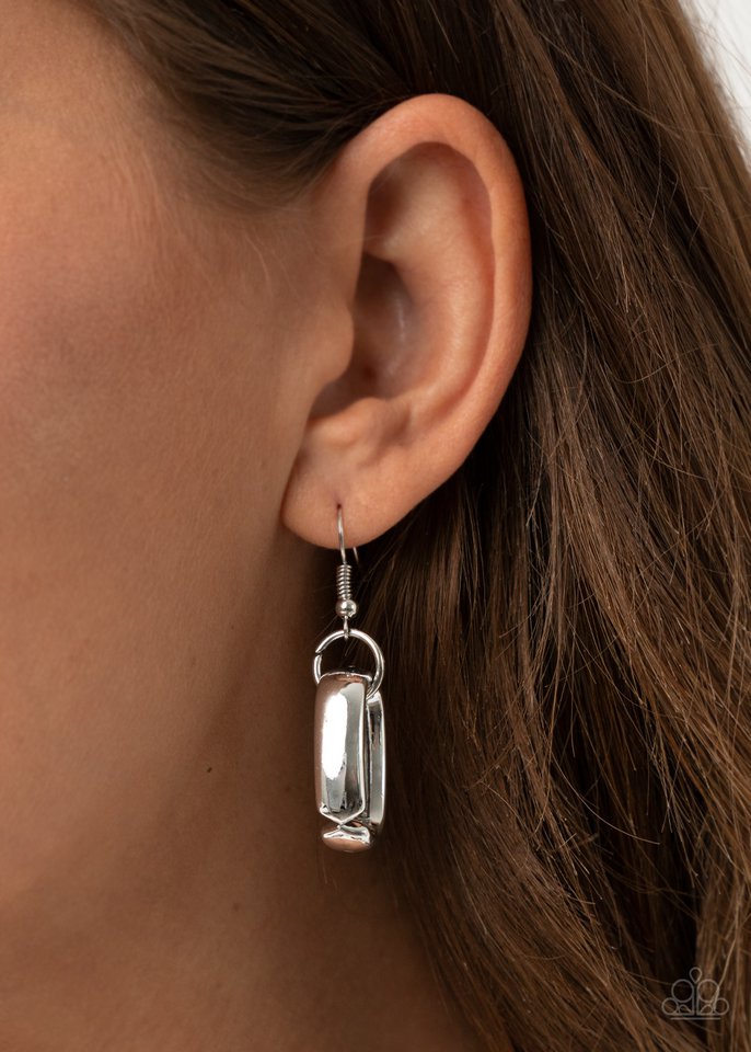 Sink Your Claws In - Brown - Paparazzi Necklace Image