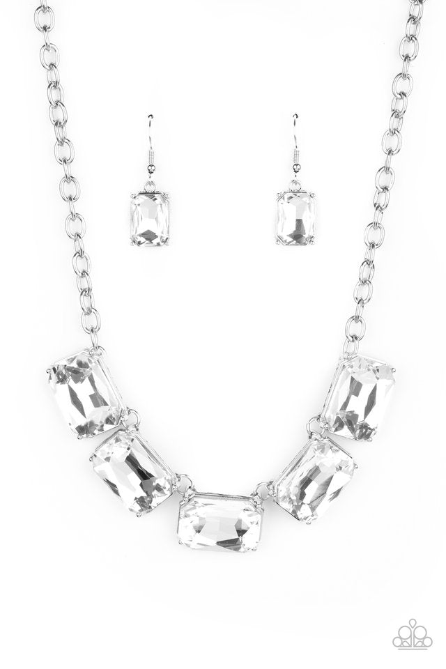 Deep Freeze Diva - White - Paparazzi Necklace Image