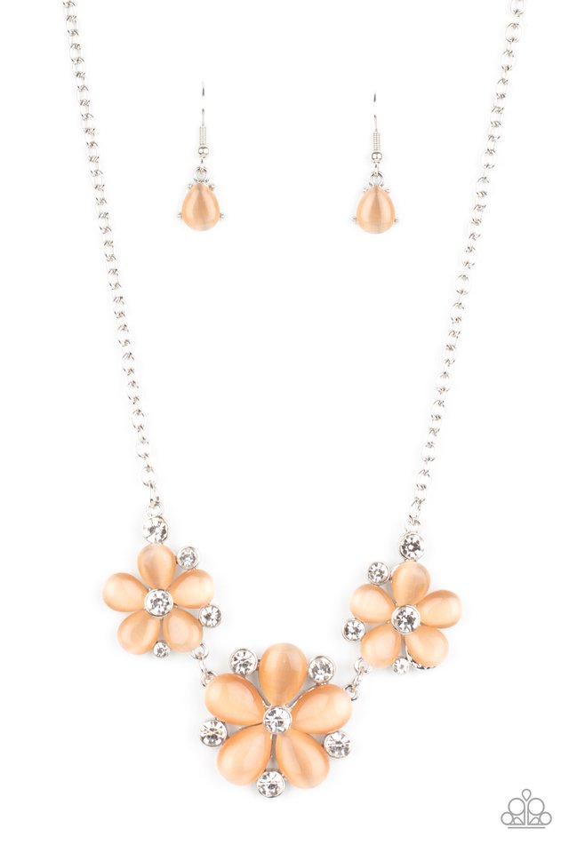 Effortlessly Efflorescent - Orange - Paparazzi Necklace Image