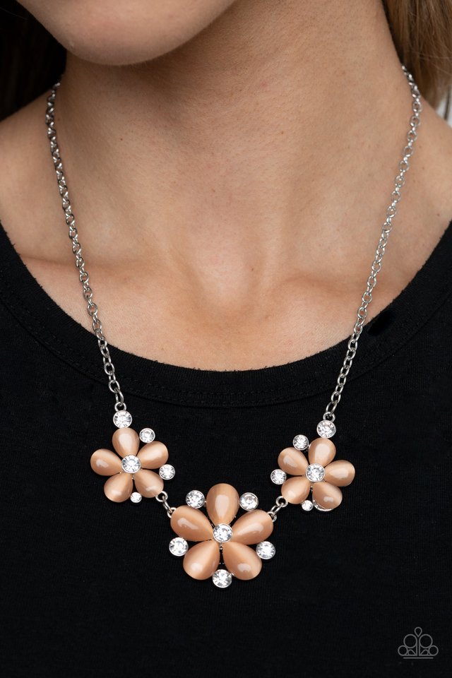 Effortlessly Efflorescent - Orange - Paparazzi Necklace Image