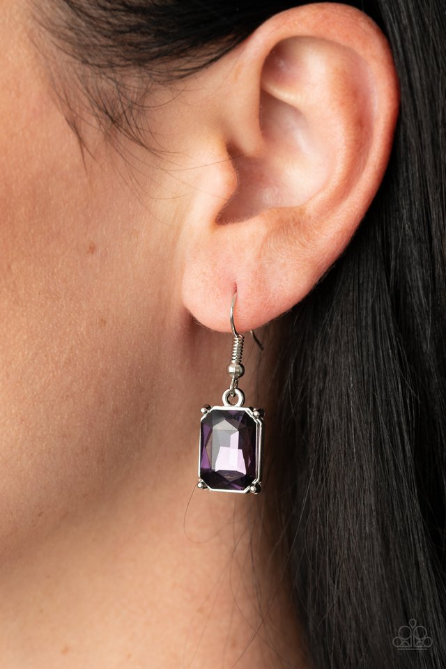 Deep Freeze Diva - Purple - Paparazzi Necklace Image