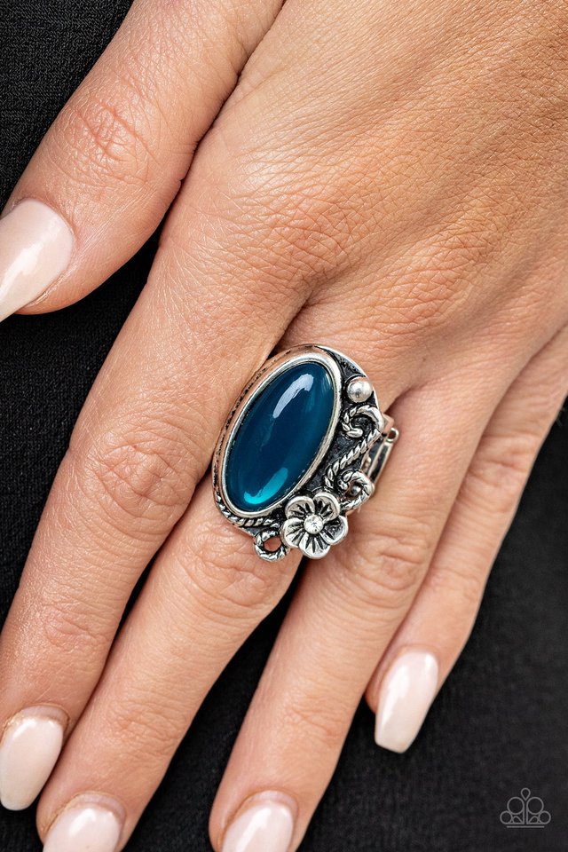 Any DAISY Now - Blue - Paparazzi Ring Image