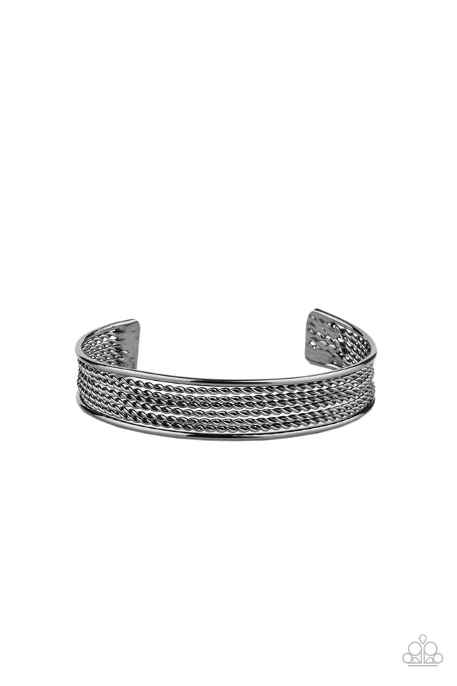 Risk-Taking Texture - Black - Paparazzi Bracelet Image