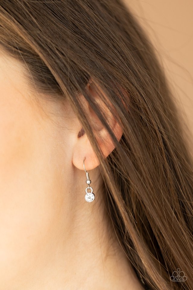 Never Miss a Beat - Red - Paparazzi Necklace Image