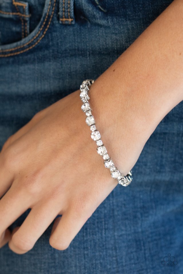 Photo Op - White - Paparazzi Bracelet Image