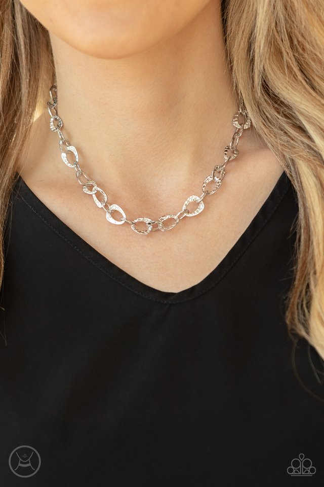 Urban Safari - Silver - Paparazzi Necklace Image