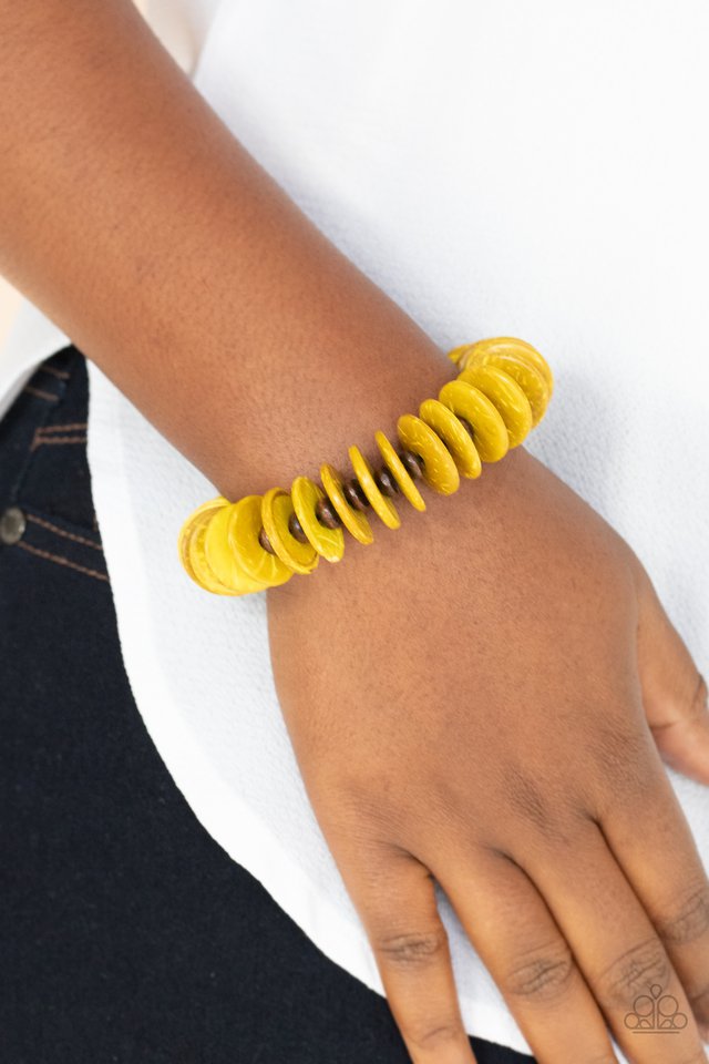 Caribbean Reefs - Yellow - Paparazzi Bracelet Image