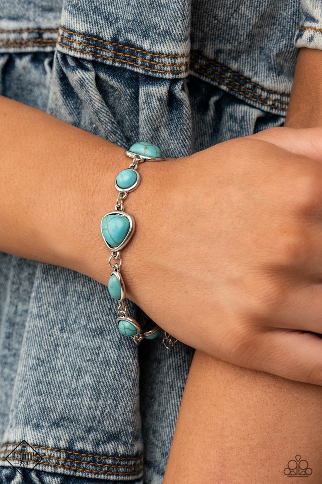 ​Eco-Friendly Fashionista - Blue - Paparazzi Bracelet Image