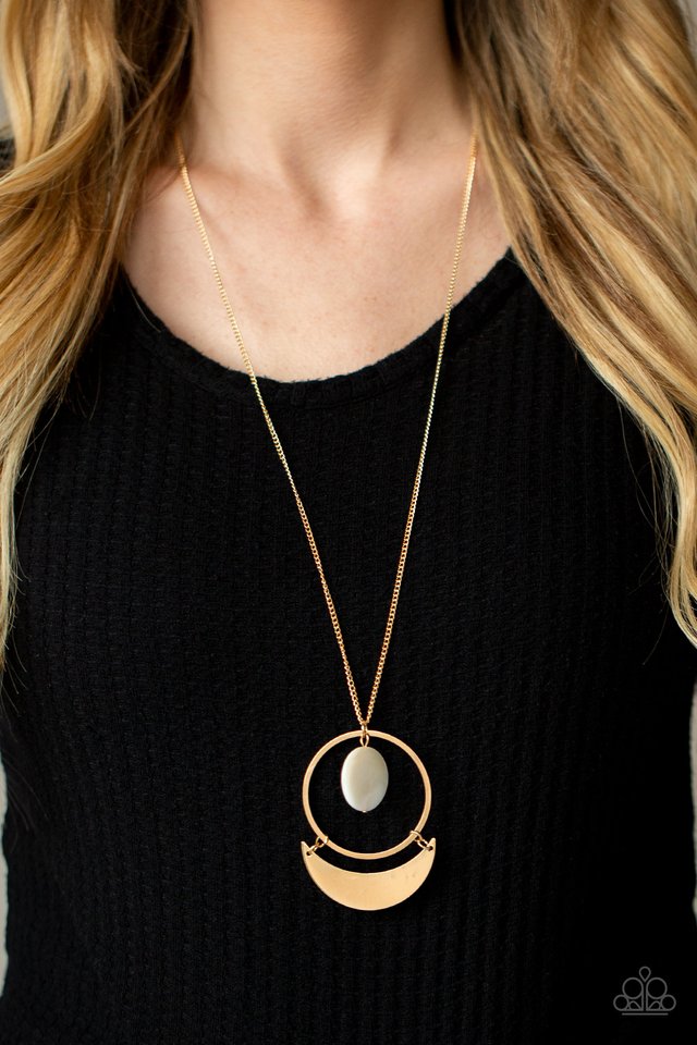 Moonlight Sailing - Gold - Paparazzi Necklace Image