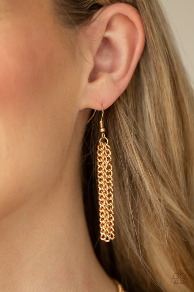 Metro Mirage - Gold - Paparazzi Necklace Image