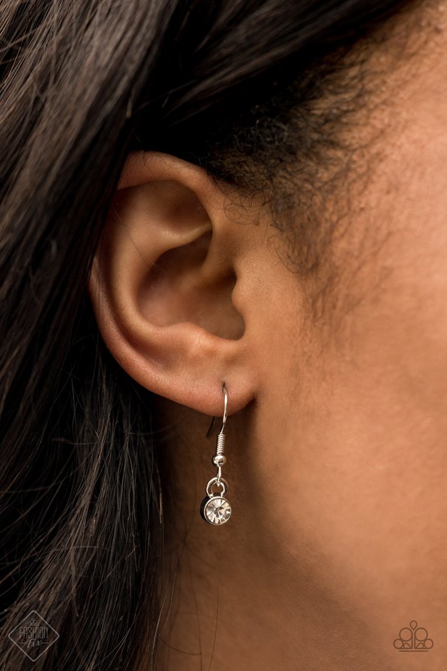 Sparkly Ever After - Paparazzi Necklace Image