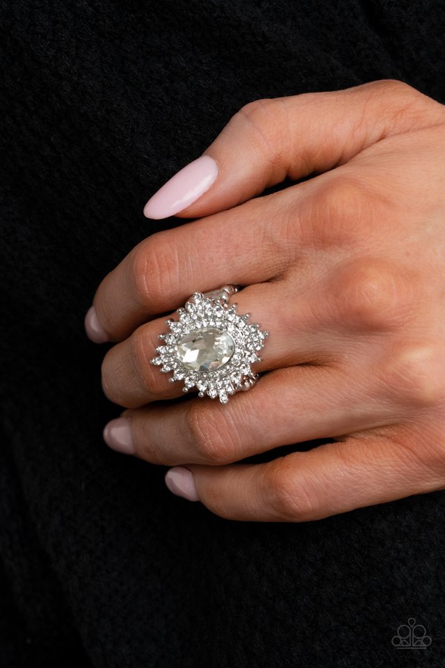 Five-Star Stunner - White - Paparazzi Ring Image