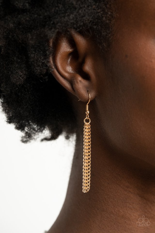 Metallic Merger - Gold - Paparazzi Necklace Image