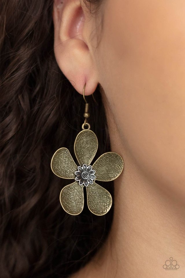 Fresh Florals - Brass - Paparazzi Earring Image
