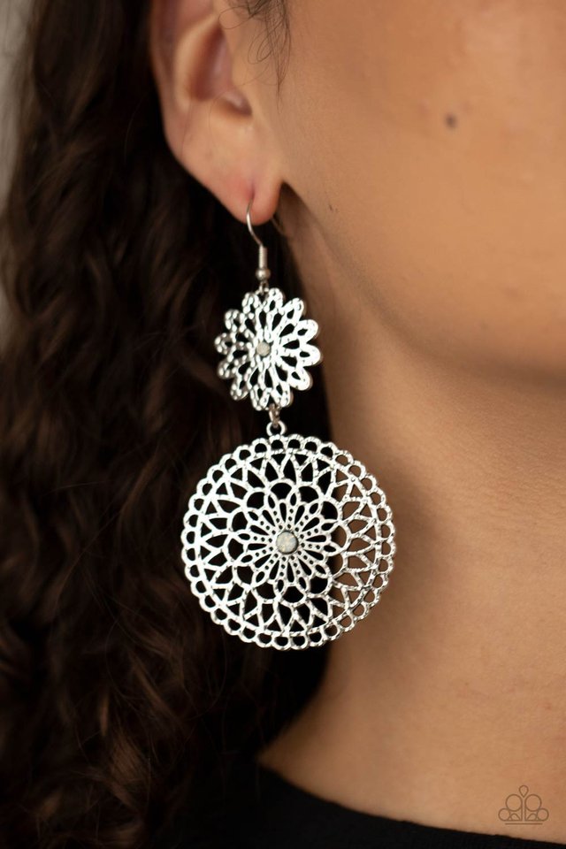 Garden Mantra - White - Paparazzi Earring Image