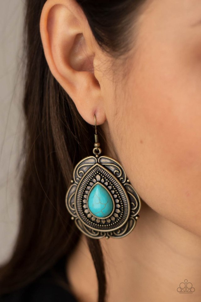 Southwestern Soul - Brass - Paparazzi Earring Image