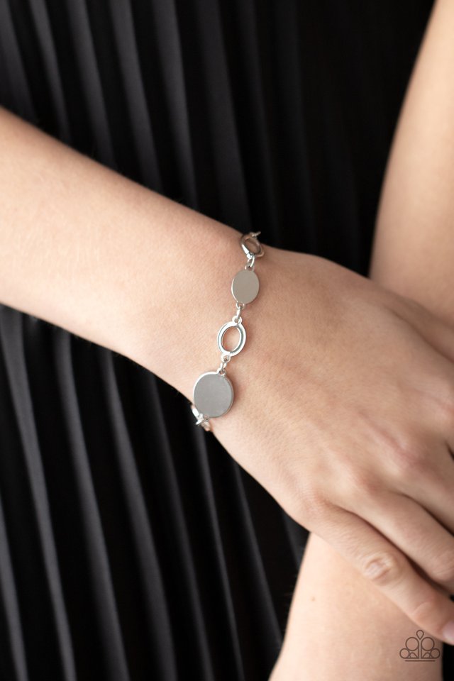 OVAL and Out - Silver - Paparazzi Bracelet Image